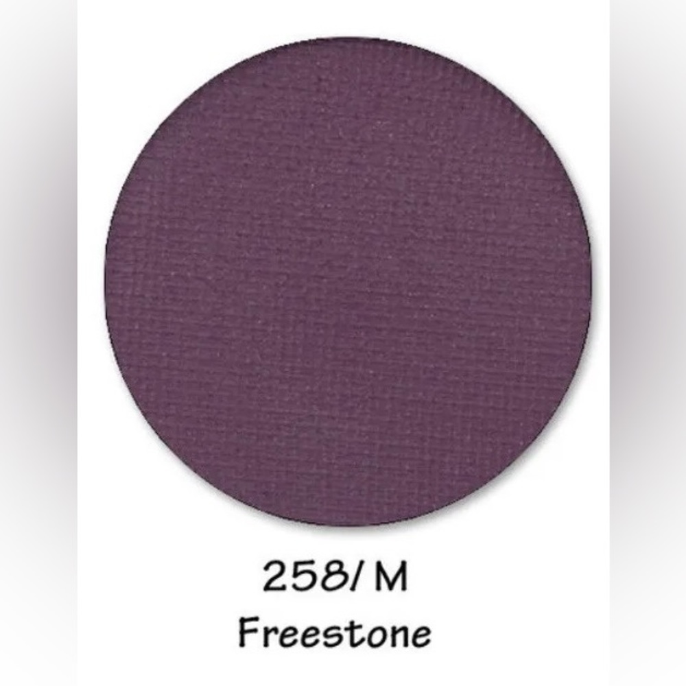 FREESTONE #258 EYESHADOW MATTE FROM PROFESSIONAL MAKEUP ARTIST COUNTER!!!!!